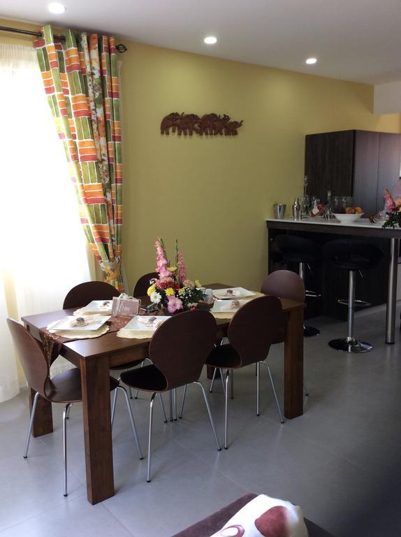 Cosy Garden 2 Villa Flic en Flac ภายนอก รูปภาพ